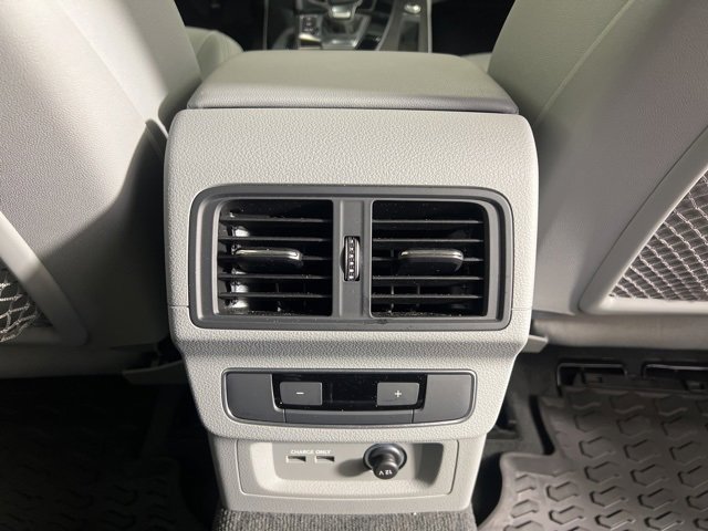 Certified 2023 Audi Q5 2.0T Premium Plus w/ Premium Plus Package image 17