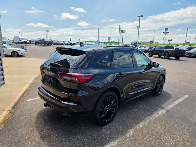 Used 2024 Ford Escape ST-Line Elite w/ Premium Technology Package AWD/4WD image 7