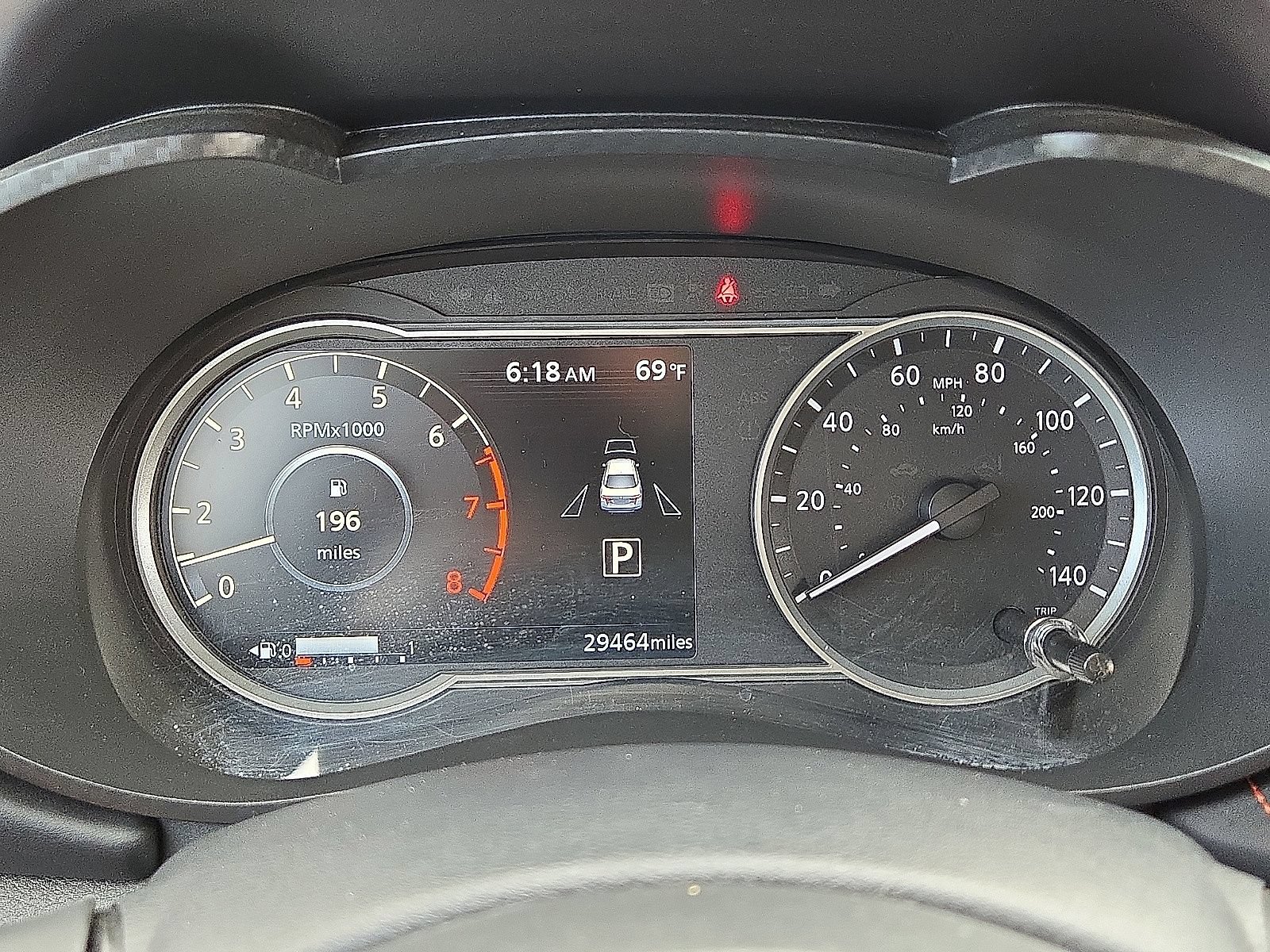 Used 2025 Nissan Versa SR FWD image 24