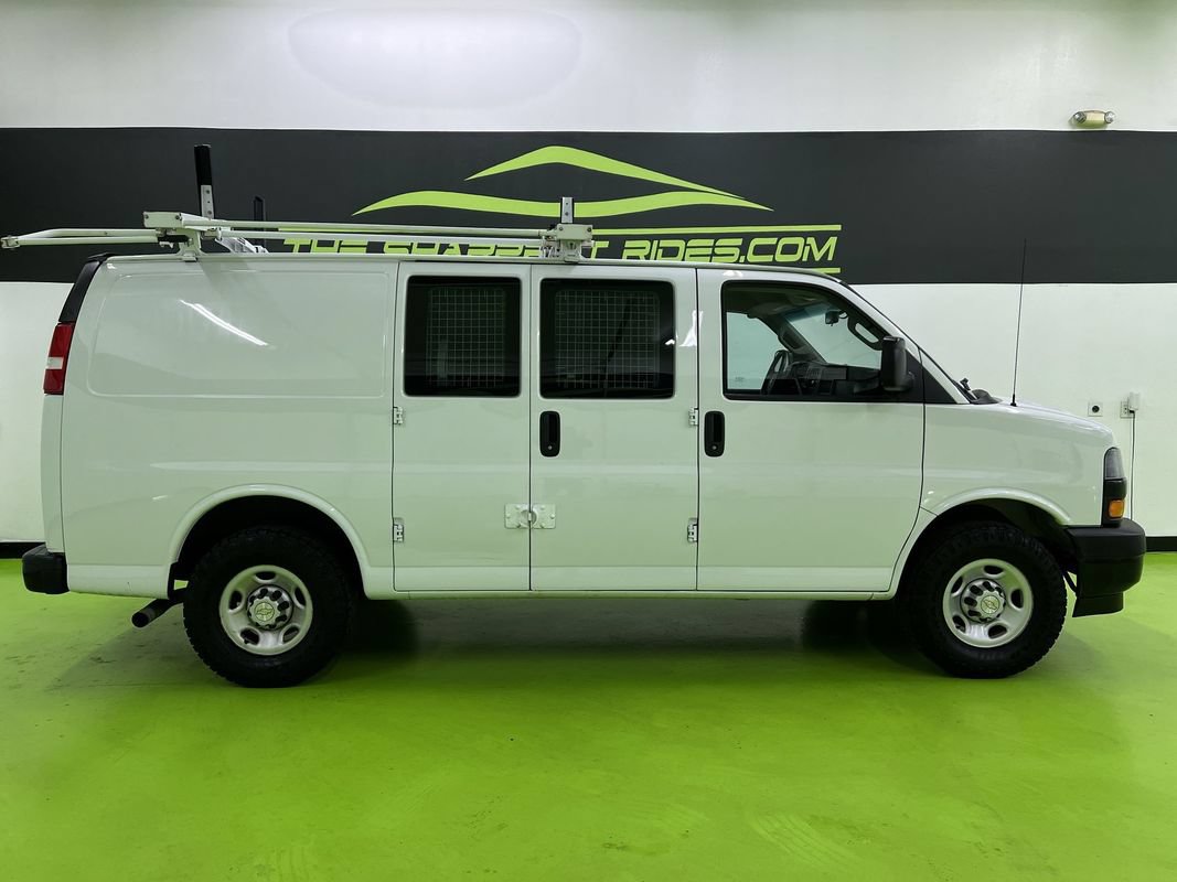 Used 2021 Chevrolet Express 2500 w/ Driver Convenience Package RWD image 11