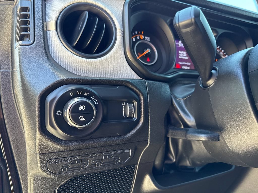 Used 2024 Jeep Gladiator Sport AWD/4WD image 27