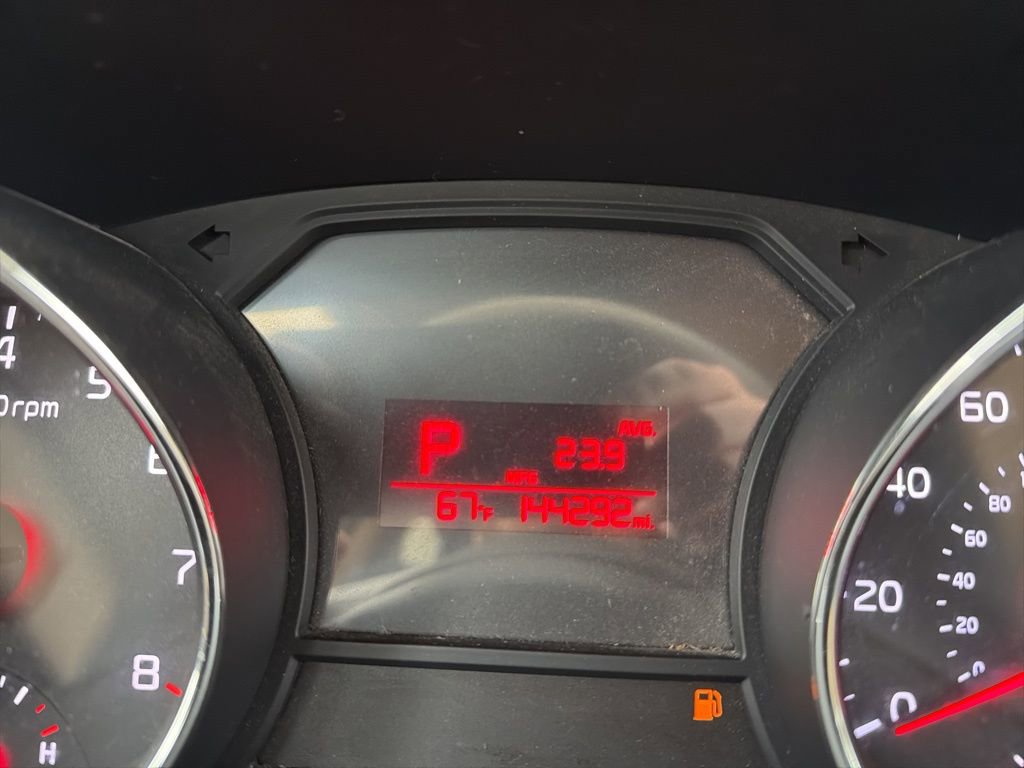 Used 2016 Kia Sedona LX w/ Option Group 020 image 5