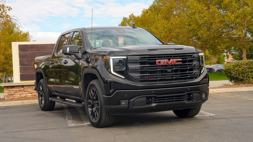New 2026 GMC Sierra 1500 Elevation w/ Elevation Premium Package AWD/4WD image 5