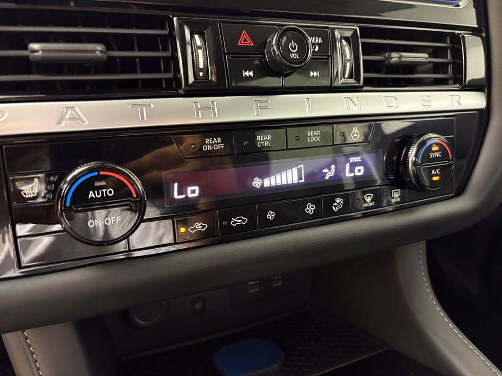 New 2026 Nissan Pathfinder SL FWD image 33