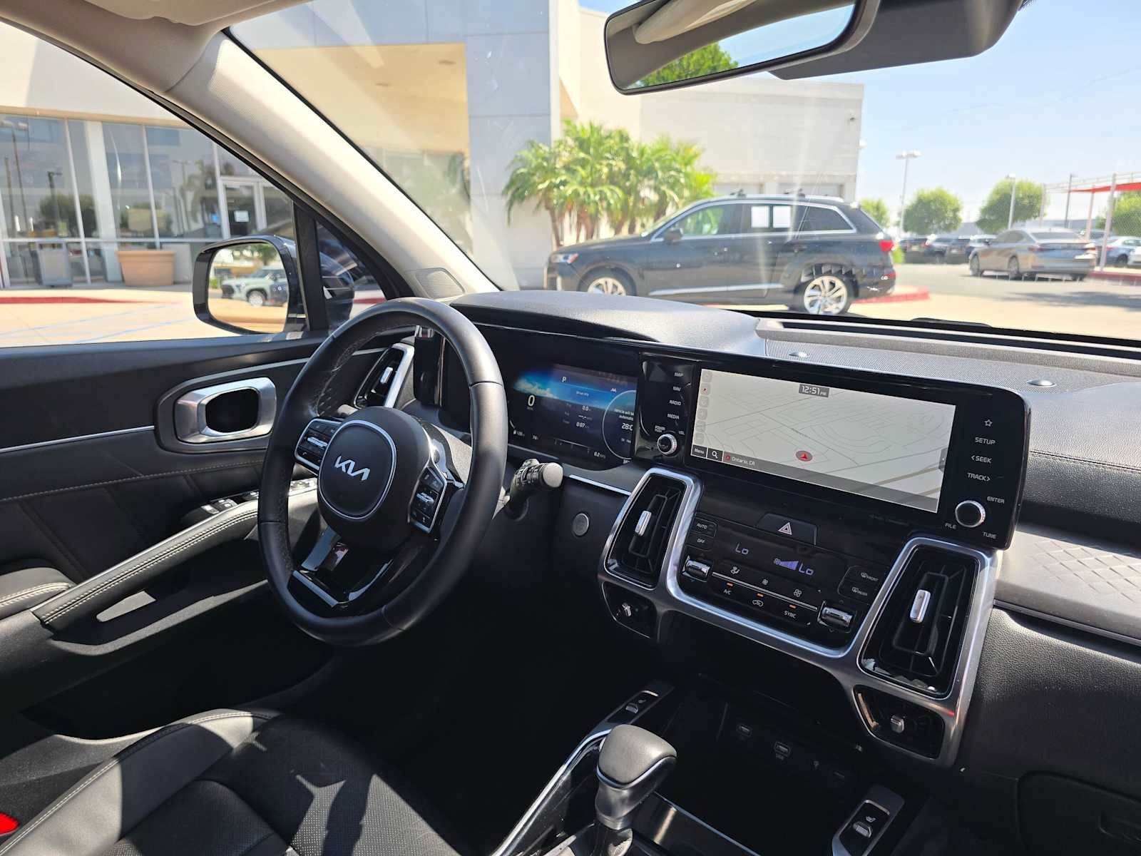 Used 2023 Kia Sorento SX FWD image 11