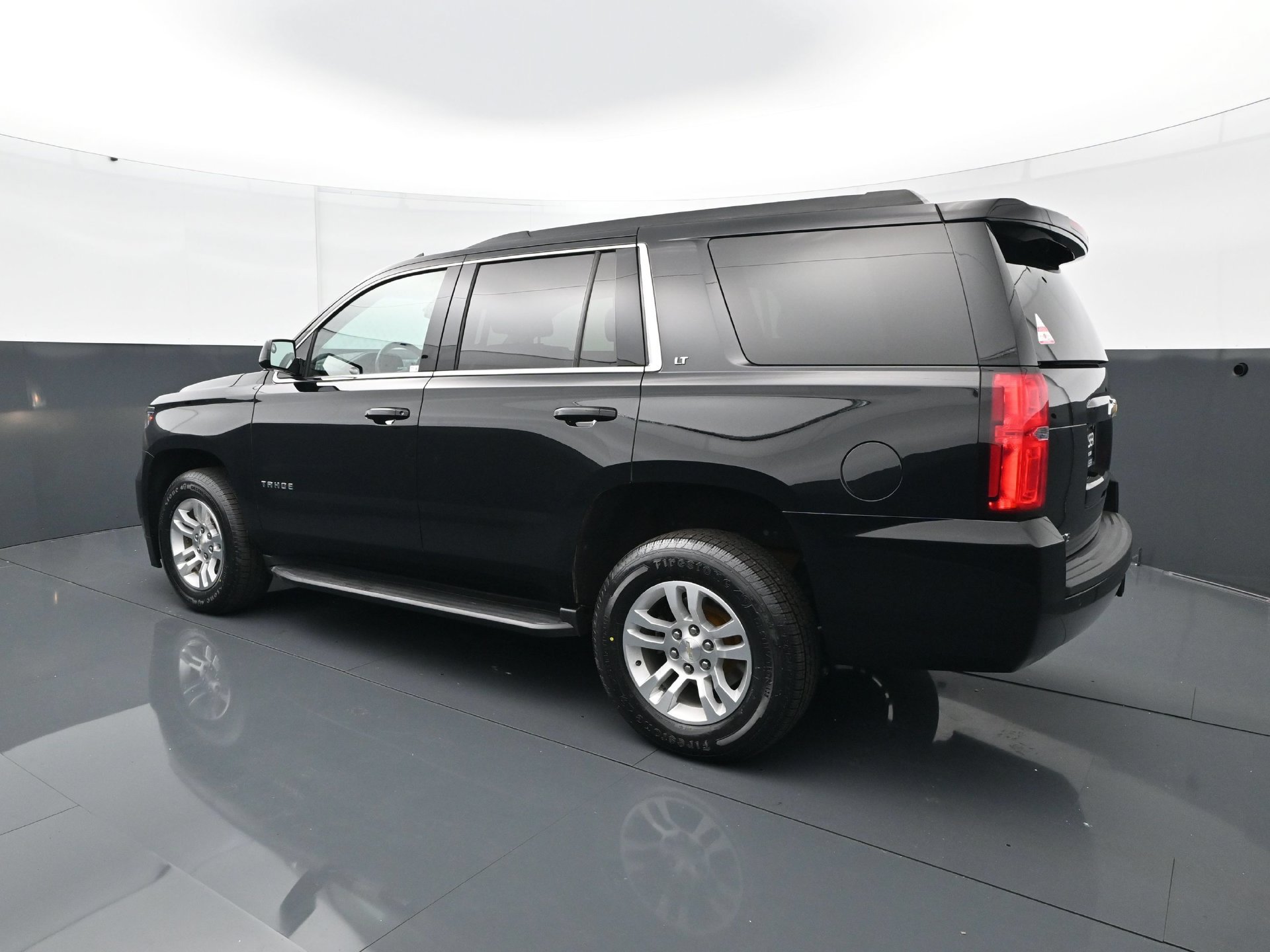 Used 2019 Chevrolet Tahoe LT AWD/4WD image 4