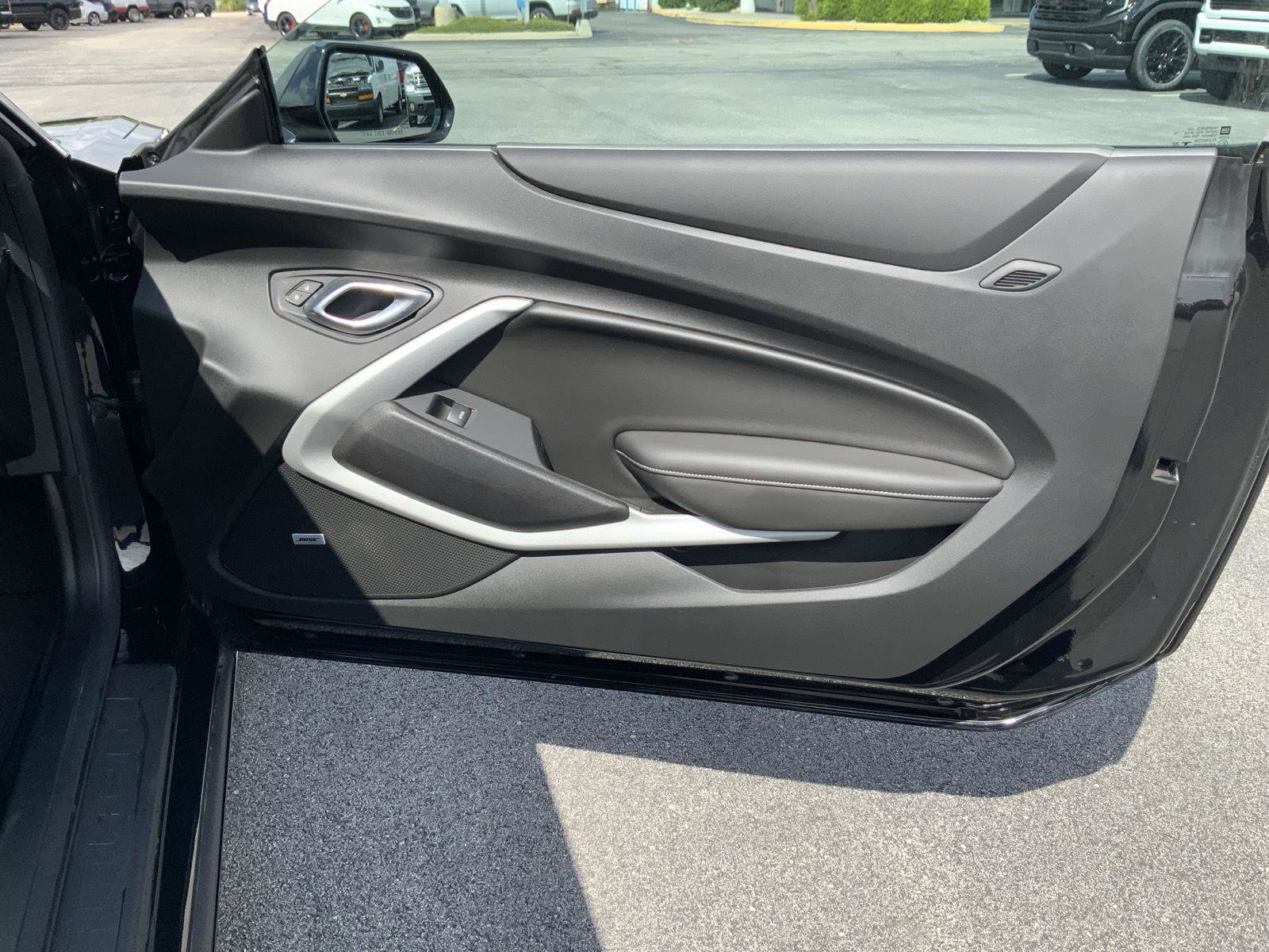 Used 2019 Chevrolet Camaro LT w/ Technology Package RWD image 51