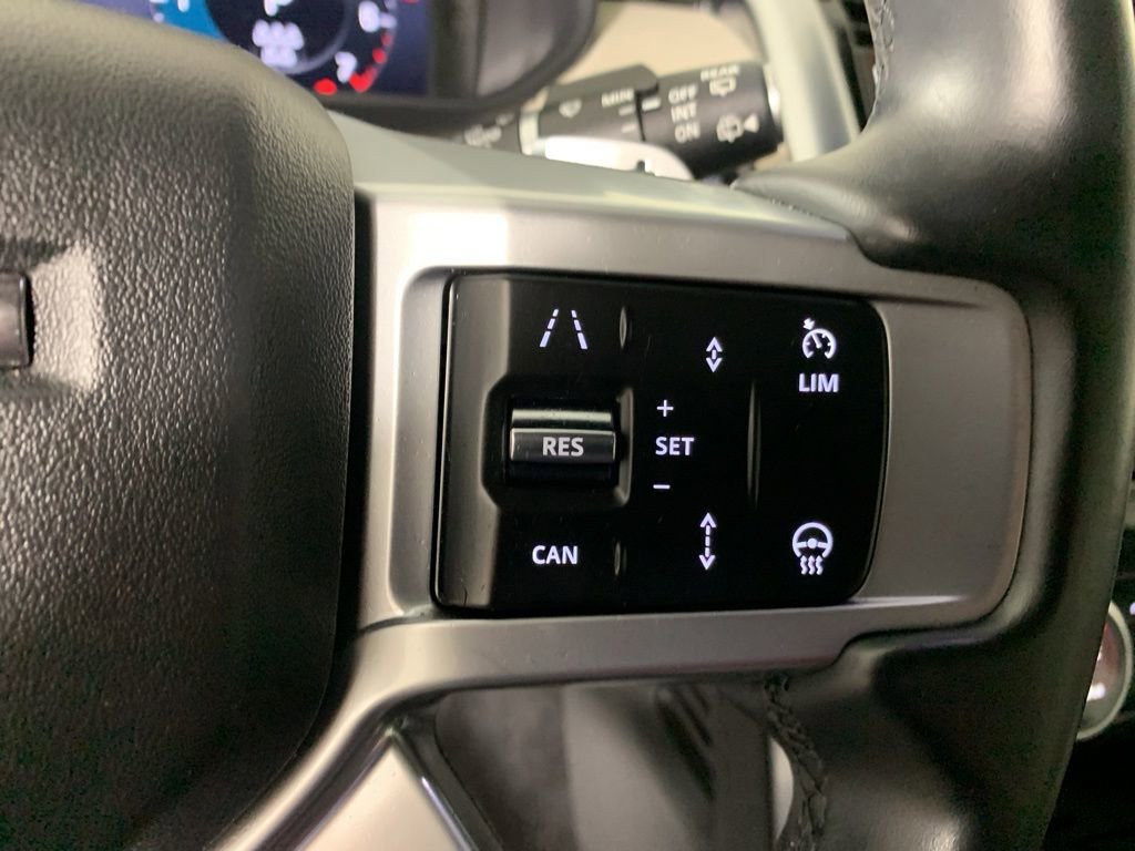 Used 2023 Land Rover Discovery S R-Dynamic AWD/4WD image 23