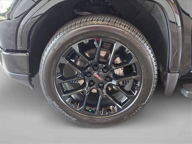 Used 2025 GMC Sierra 1500 Denali AWD/4WD image 22
