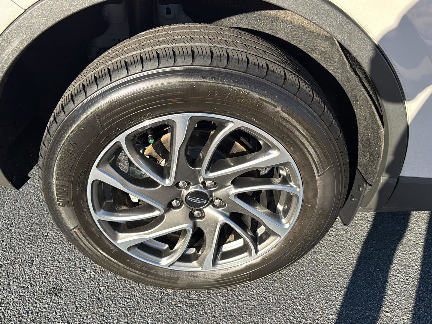 Used 2022 Lincoln Corsair FWD image 32