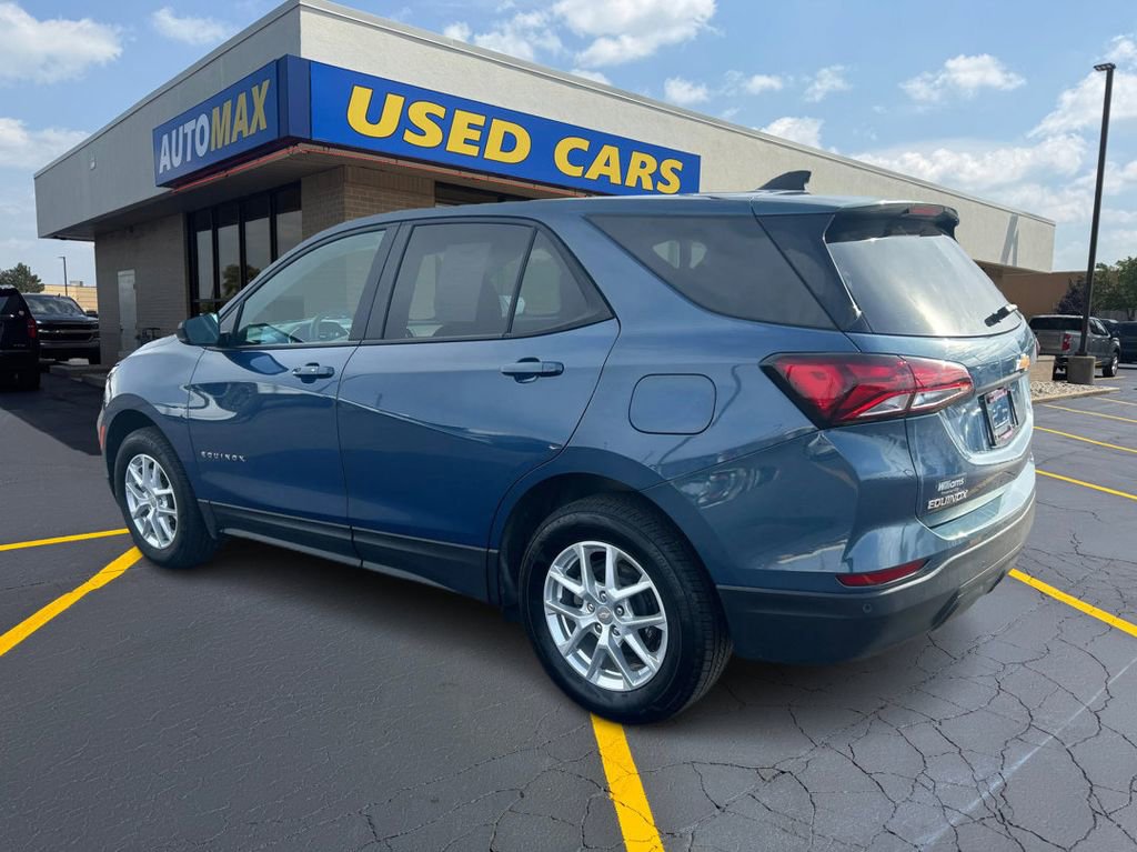 Used 2024 Chevrolet Equinox LS w/ LS Convenience Package AWD/4WD image 7