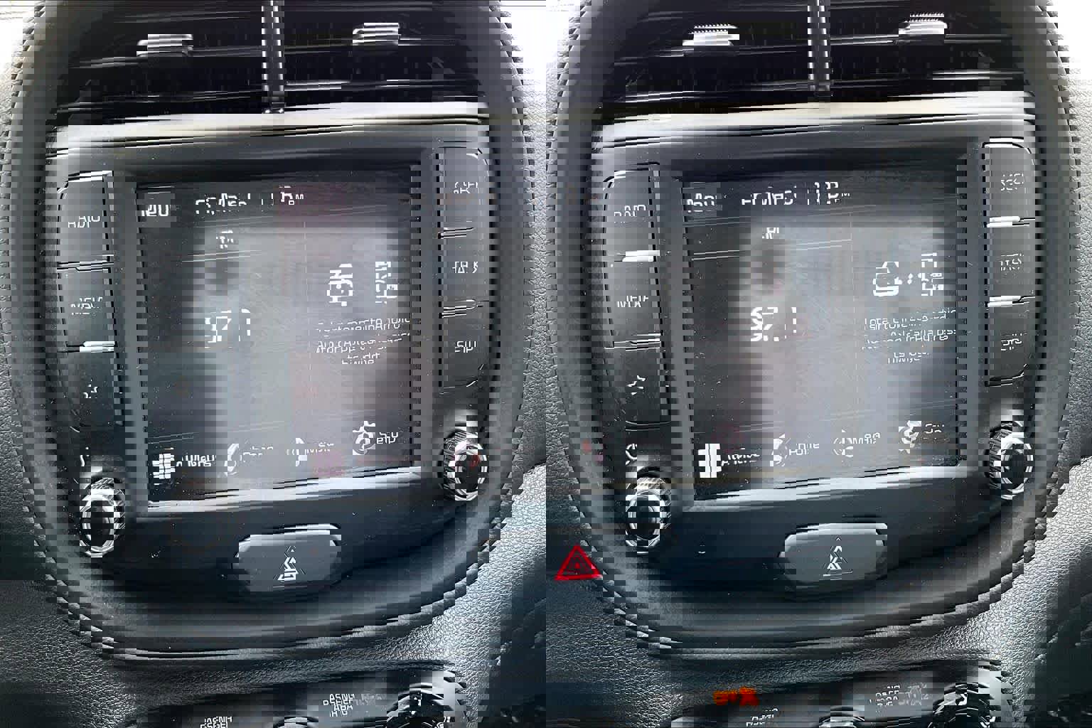 Used 2023 Kia Soul LX image 31