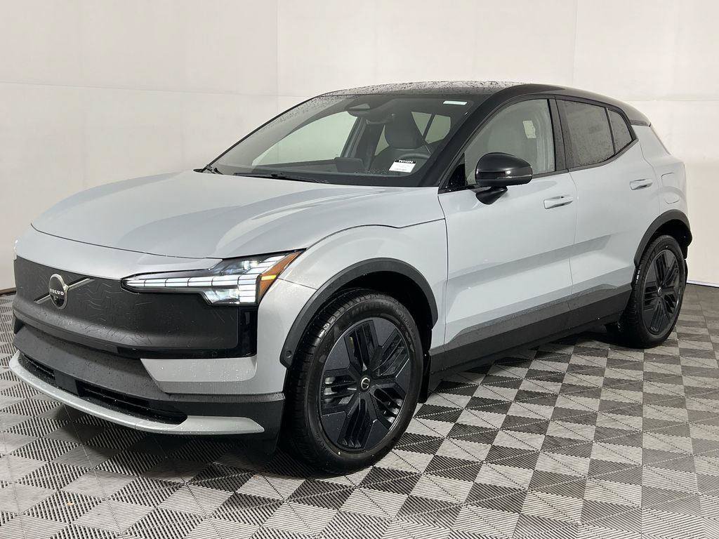New 2026 Volvo EX30 Cross Country Ultra w/ Protection Package Premier AWD/4WD image 4