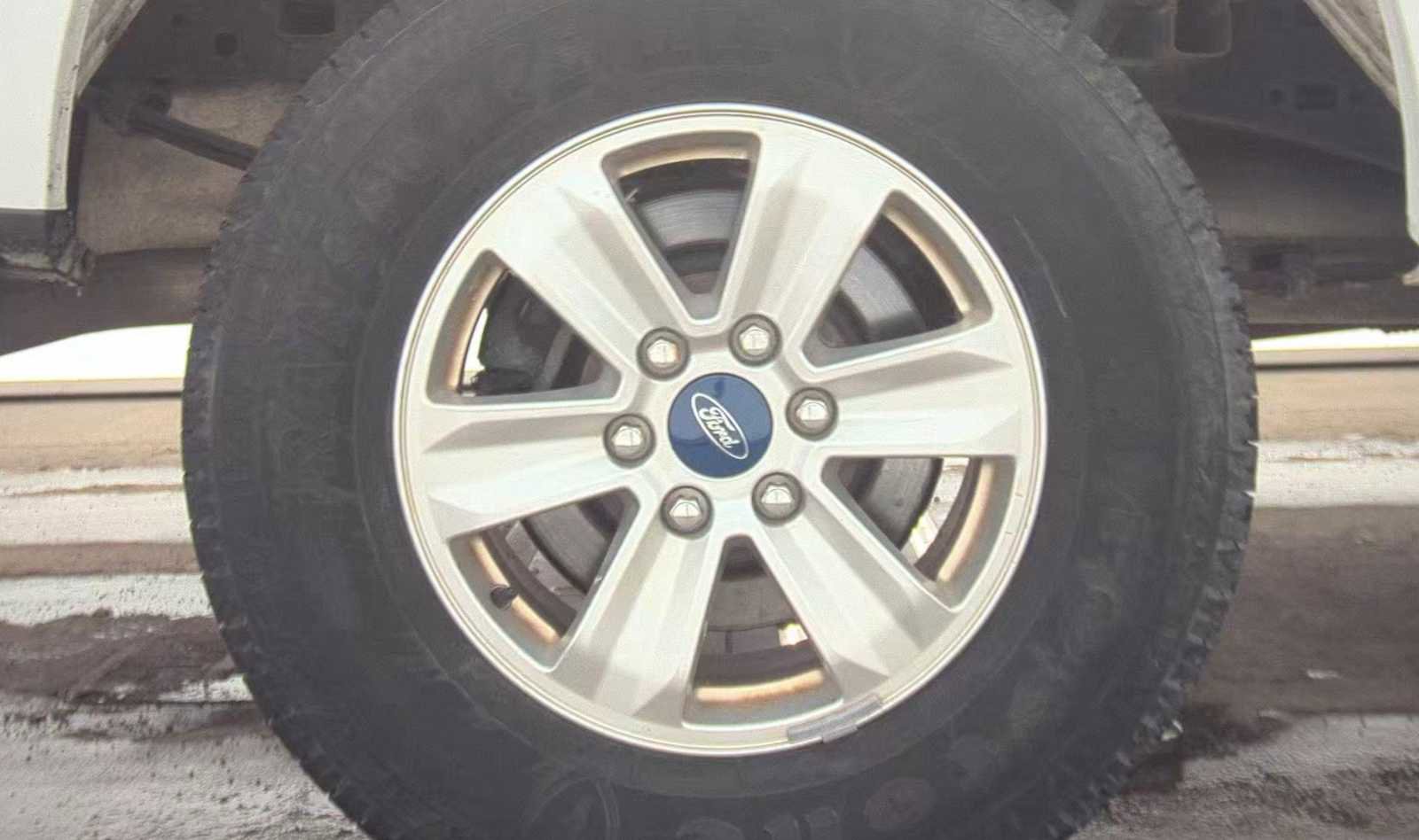 Used 2017 Ford F150 XLT image 11