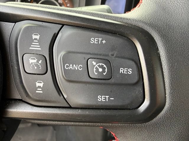 Used 2024 Jeep Gladiator Rubicon AWD/4WD image 18