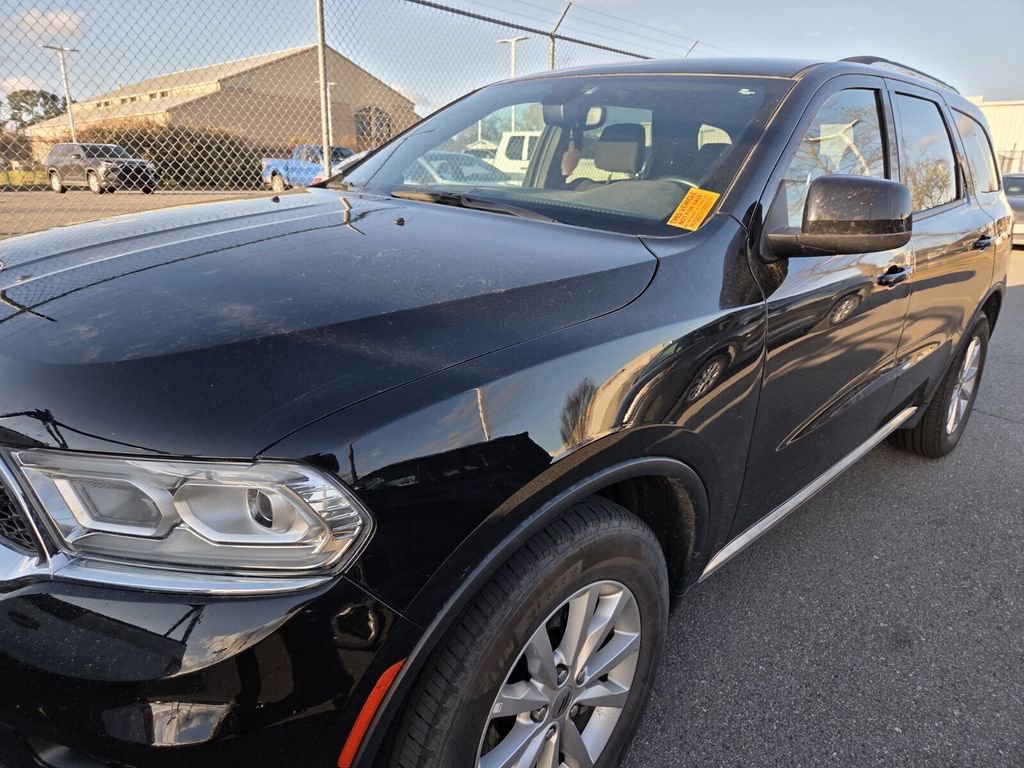 Used 2023 Dodge Durango SXT image 9