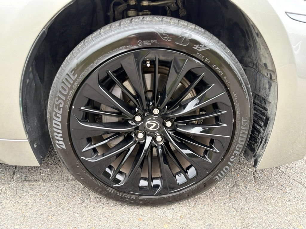 Used 2019 Lexus LS 500 w/ Interior Upgrade Package RWD image 9
