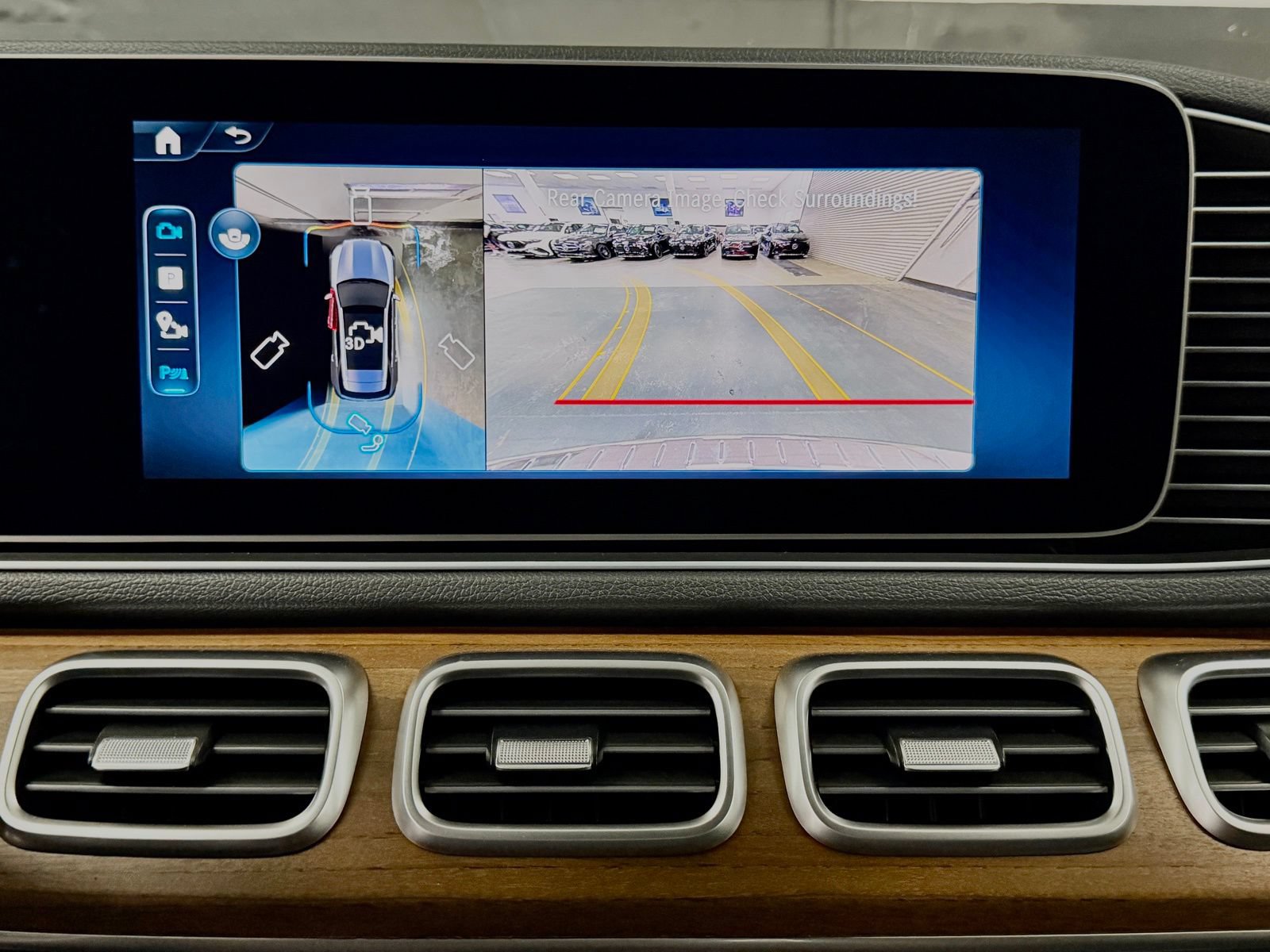 Used 2025 Mercedes-Benz GLE 450 4MATIC image 36