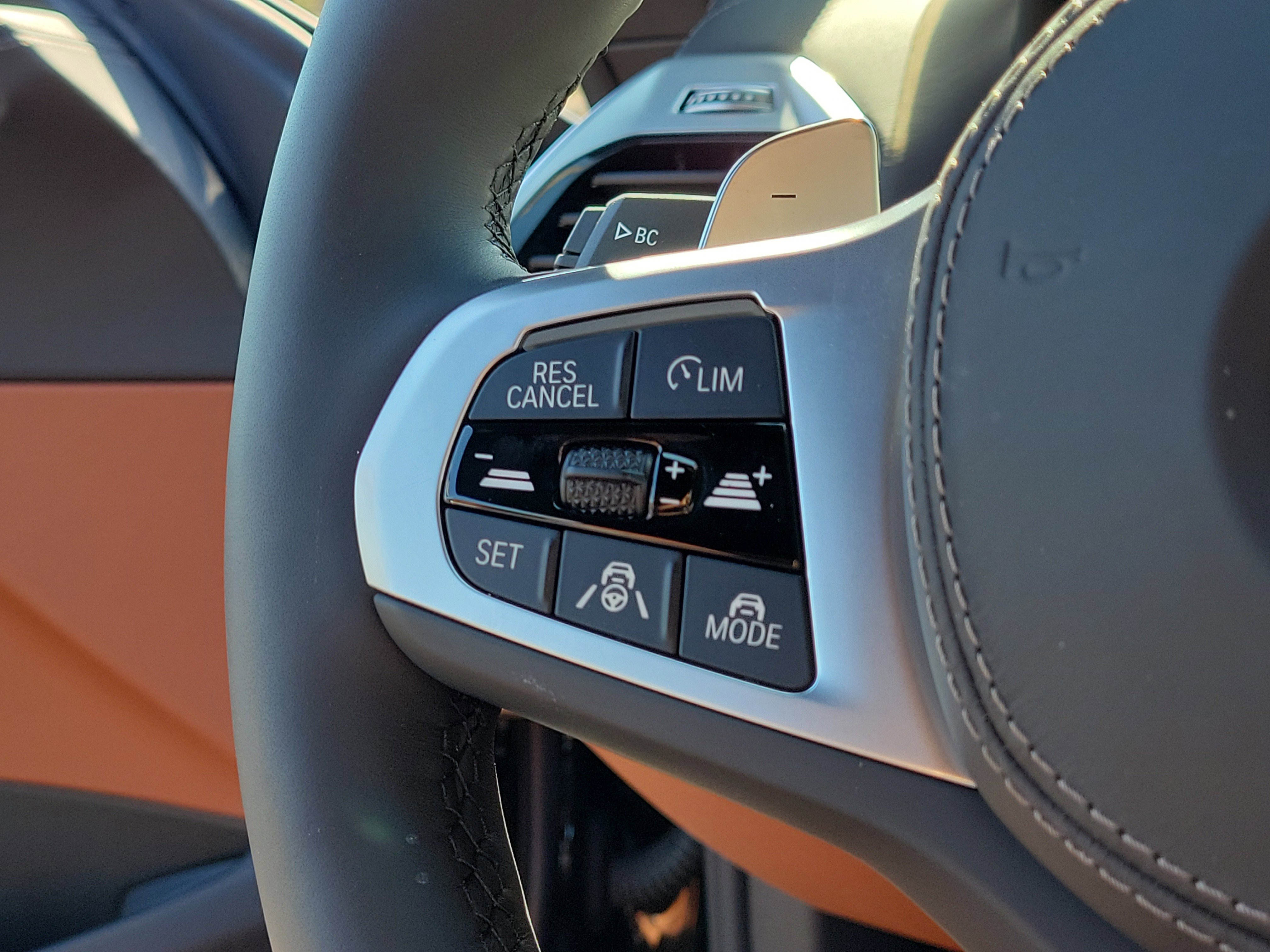 Used 2025 BMW 840i Convertible image 28