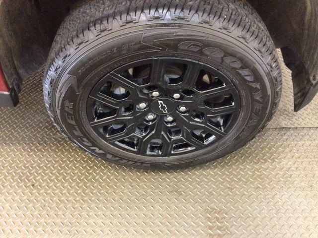 Used 2026 Chevrolet Colorado W/T w/ WT Custom Package RWD image 30