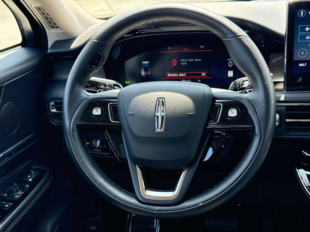 Certified 2024 Lincoln Corsair Grand Touring AWD/4WD image 16