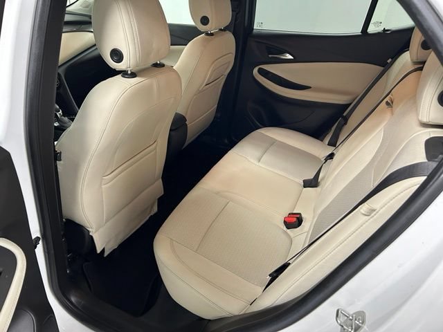 Certified 2022 Buick Encore GX Select FWD image 15