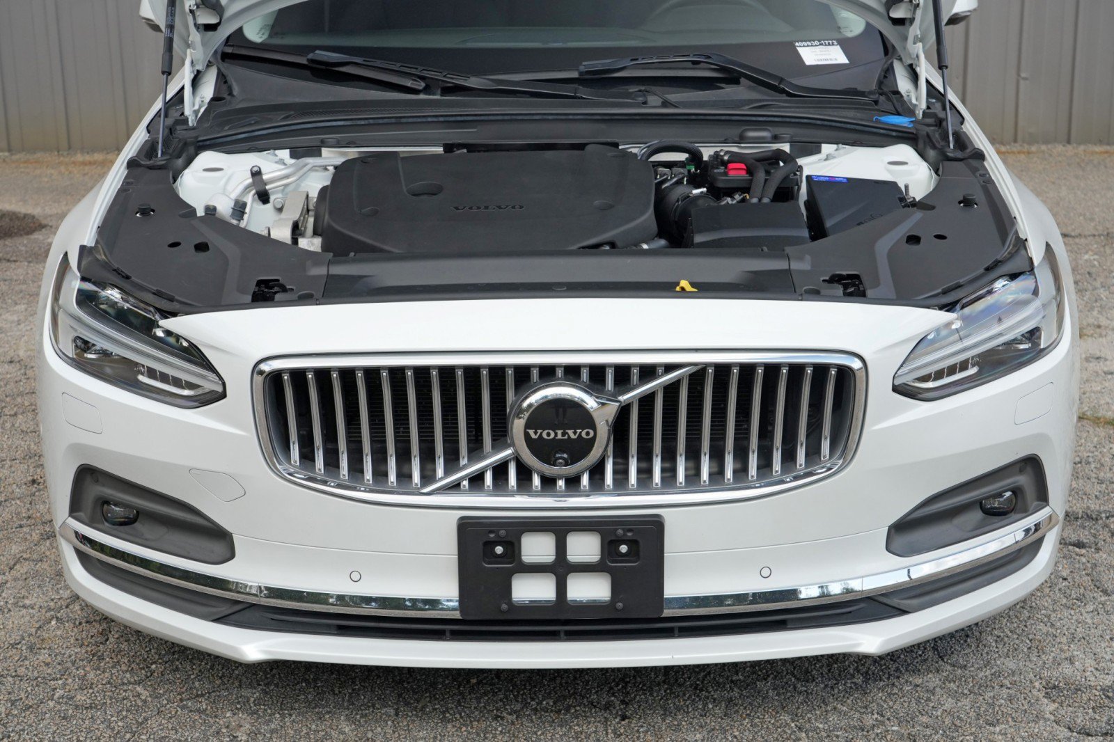 Used 2024 Volvo S90 B6 Plus w/ Protection Package Premier AWD/4WD image 8