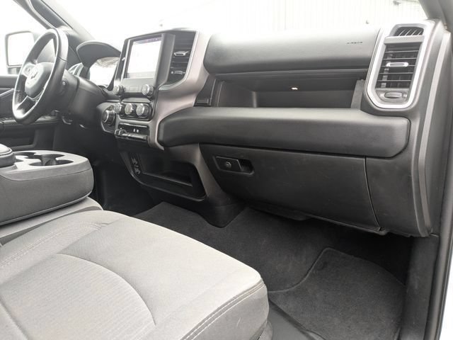 Used 2024 RAM 2500 Big Horn AWD/4WD image 15