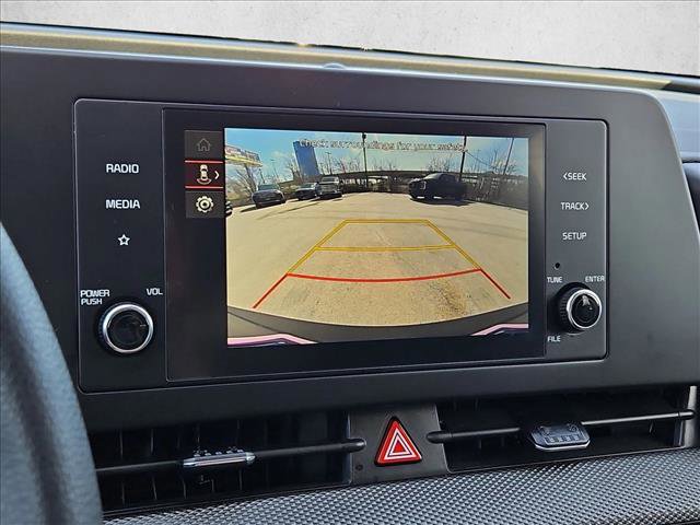 Used 2025 Kia Sportage LX image 14