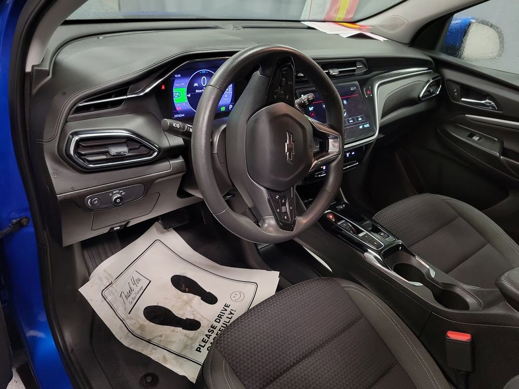 Used 2023 Chevrolet Bolt EUV LT image 13