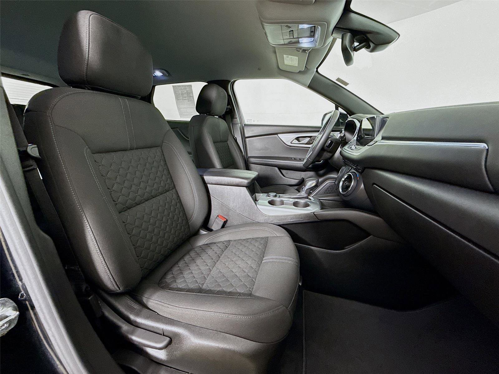 Used 2022 Chevrolet Blazer LT image 28