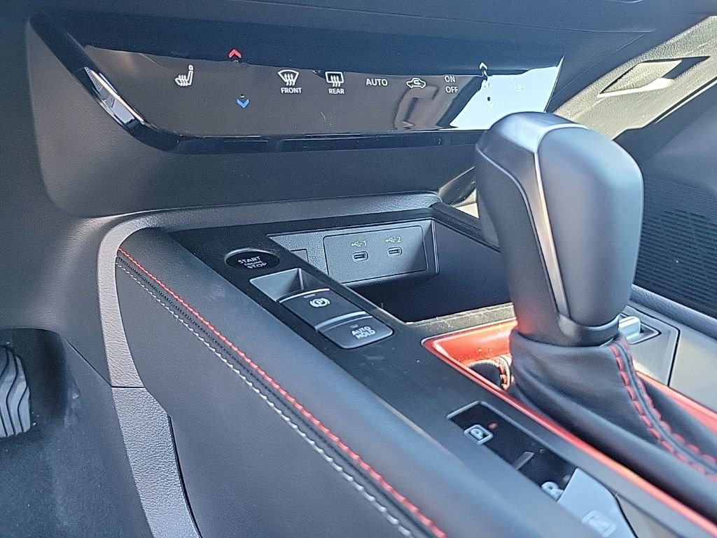 New 2026 Nissan Kicks SR w/ Cold Weather Package image 27