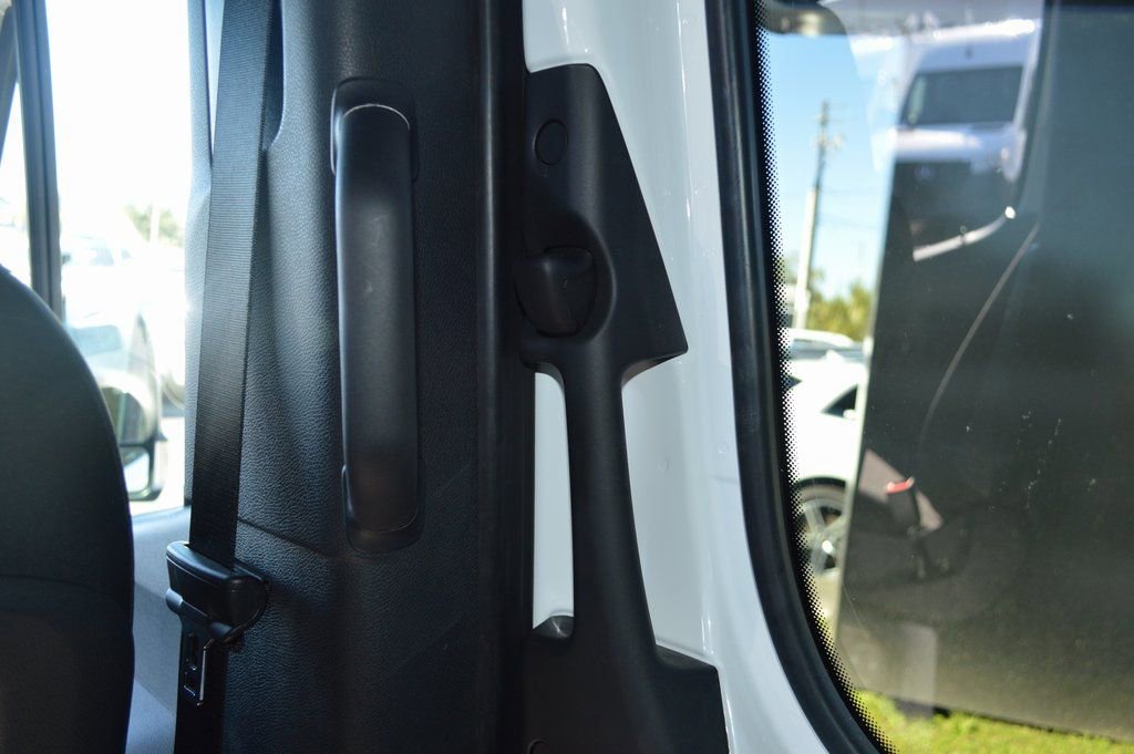 Used 2024 Mercedes-Benz Sprinter 2500 image 41