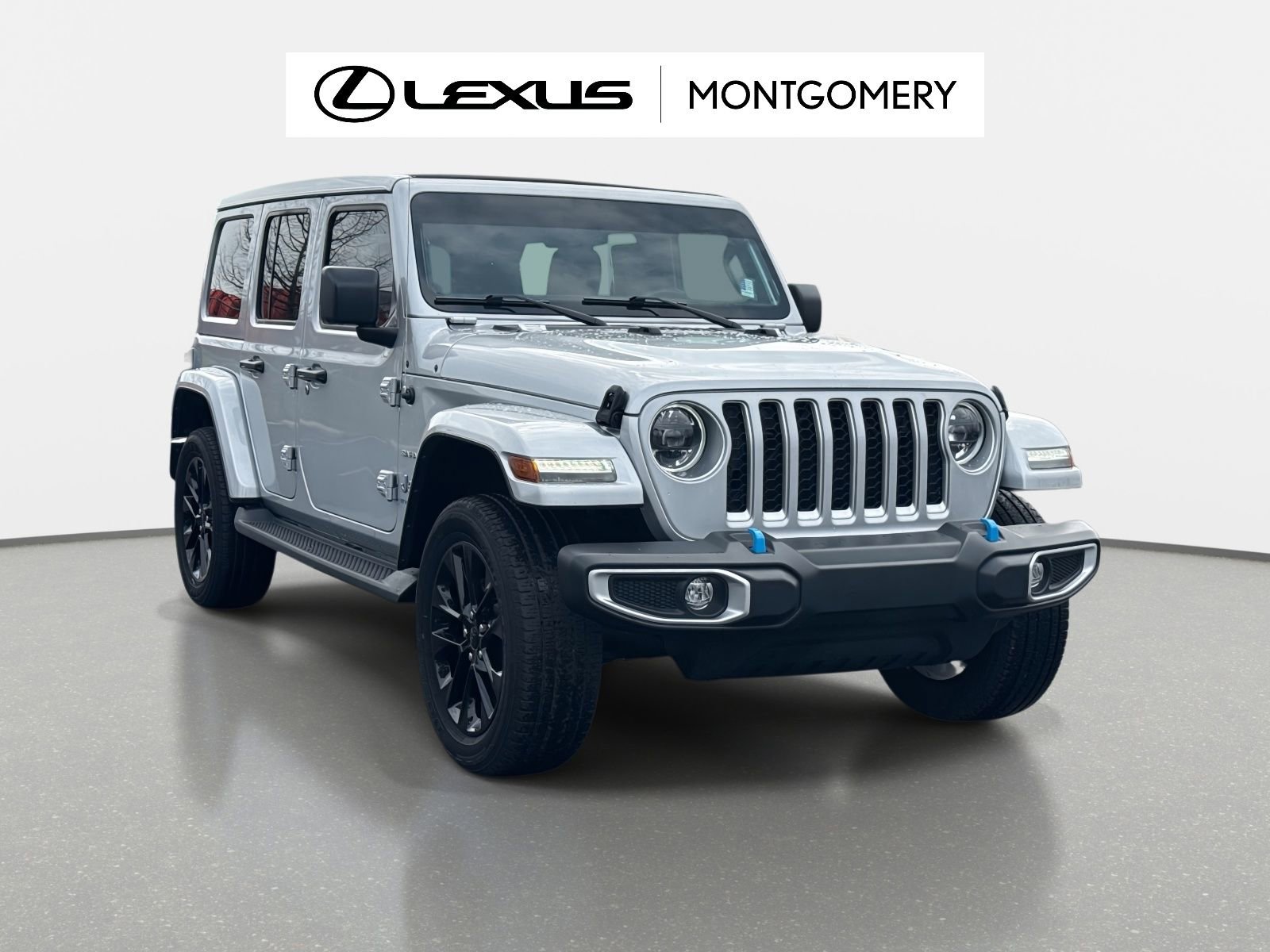 Used 2023 Jeep Wrangler Unlimited Sahara w/ Cold Weather Group
