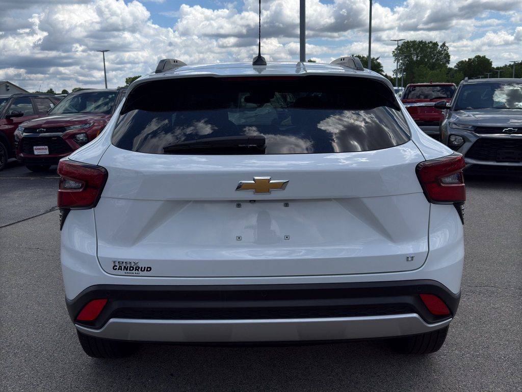 Certified 2024 Chevrolet Trax LT w/ Driver Confidence Package FWD image 7