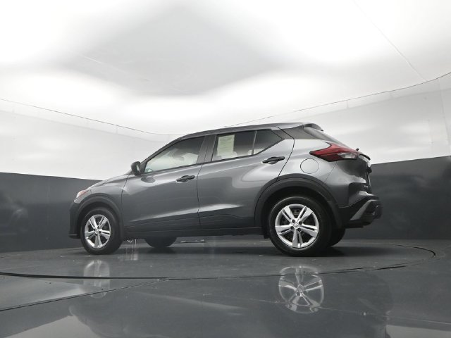 Certified 2025 Nissan Kicks Play S FWD image 30