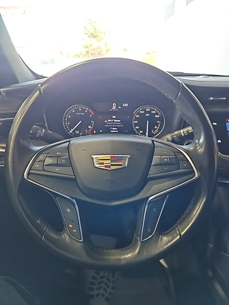 Used 2023 Cadillac XT5 Luxury image 33