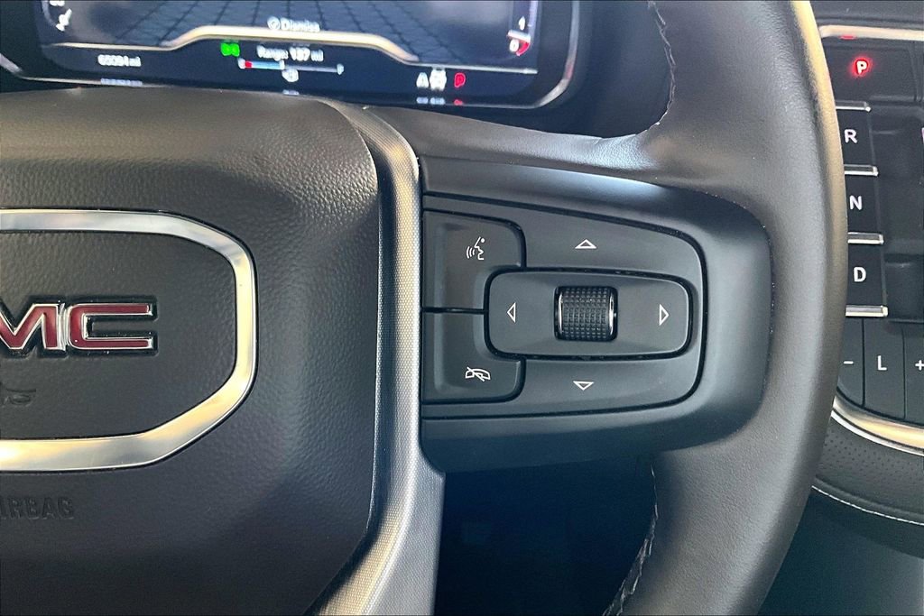 Used 2024 GMC Yukon SLT image 9