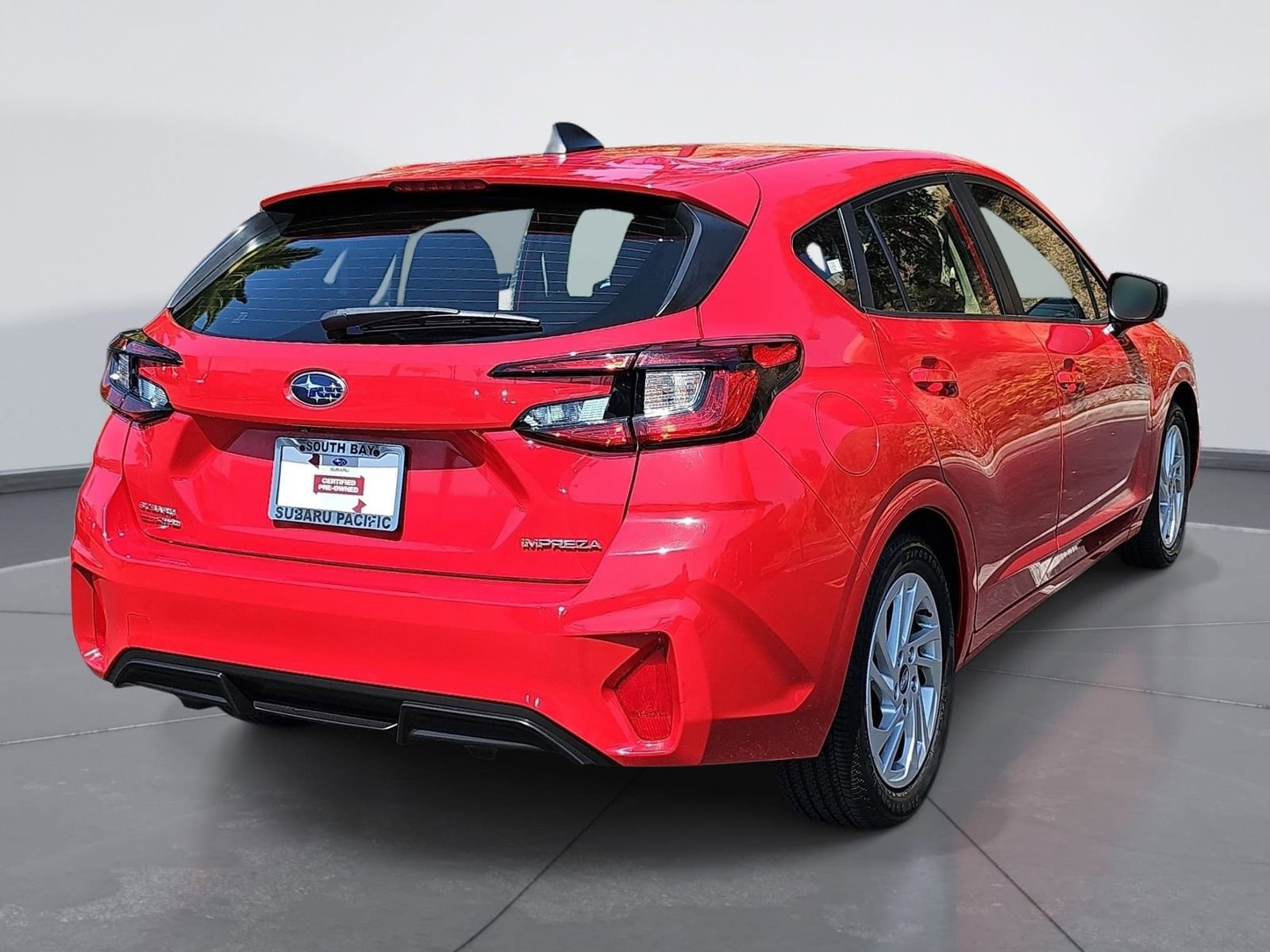 Certified 2024 Subaru Impreza 2.0i AWD/4WD image 3
