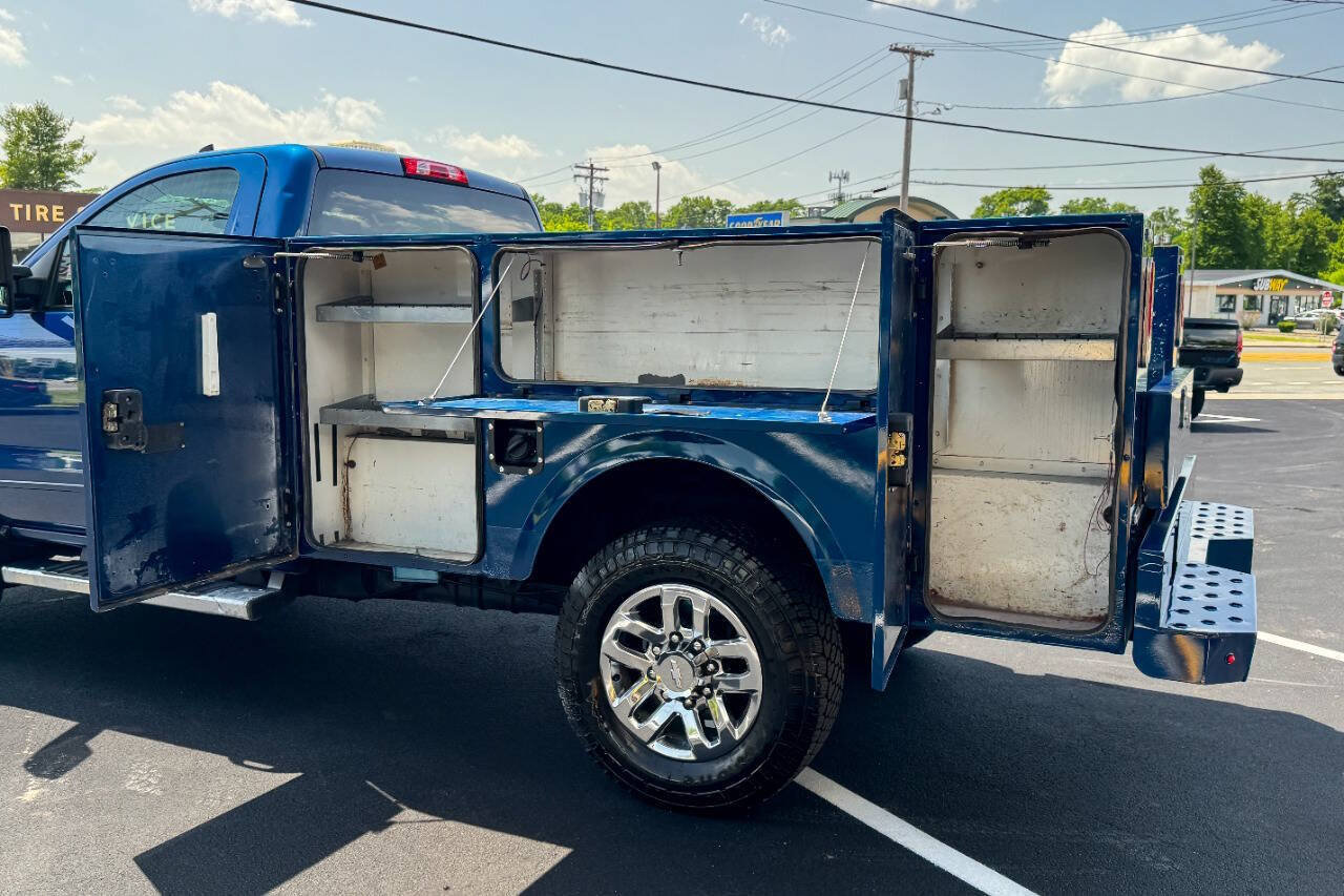 Used 2018 Chevrolet Silverado 3500 LT AWD/4WD image 19