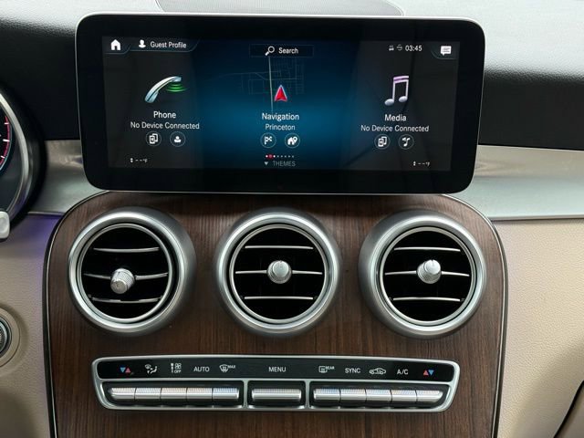 Used 2021 Mercedes-Benz GLC 300 4MATIC image 38
