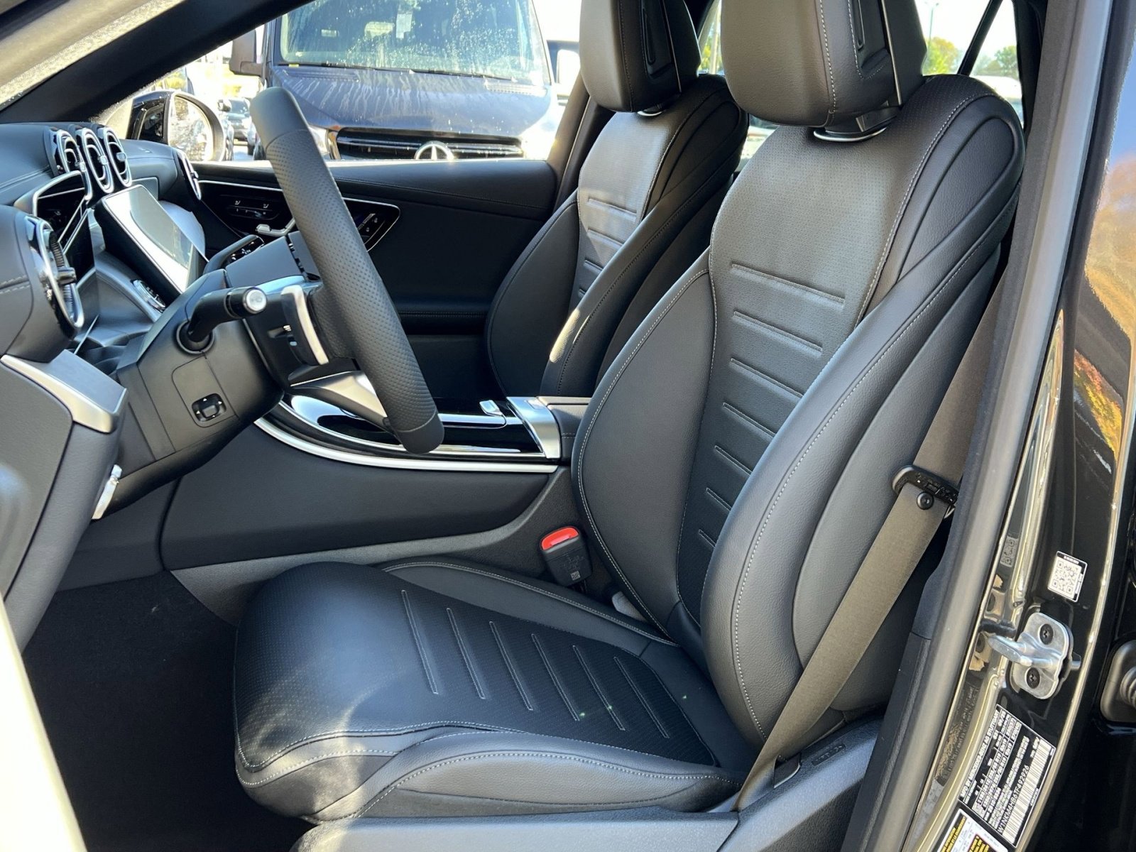 New 2026 Mercedes-Benz GLC 300 4MATIC image 11