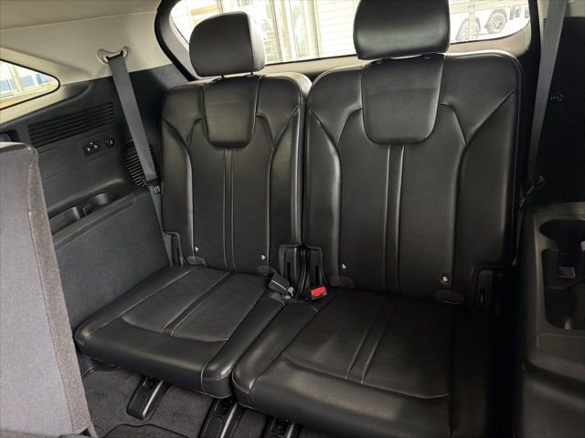 Used 2024 Kia Sorento S FWD image 15