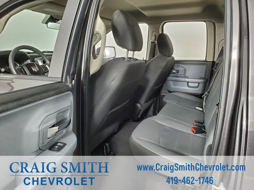 Used 2024 RAM 1500 Classic SLT image 31