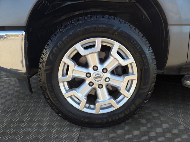 Used 2018 Nissan Titan SL image 34