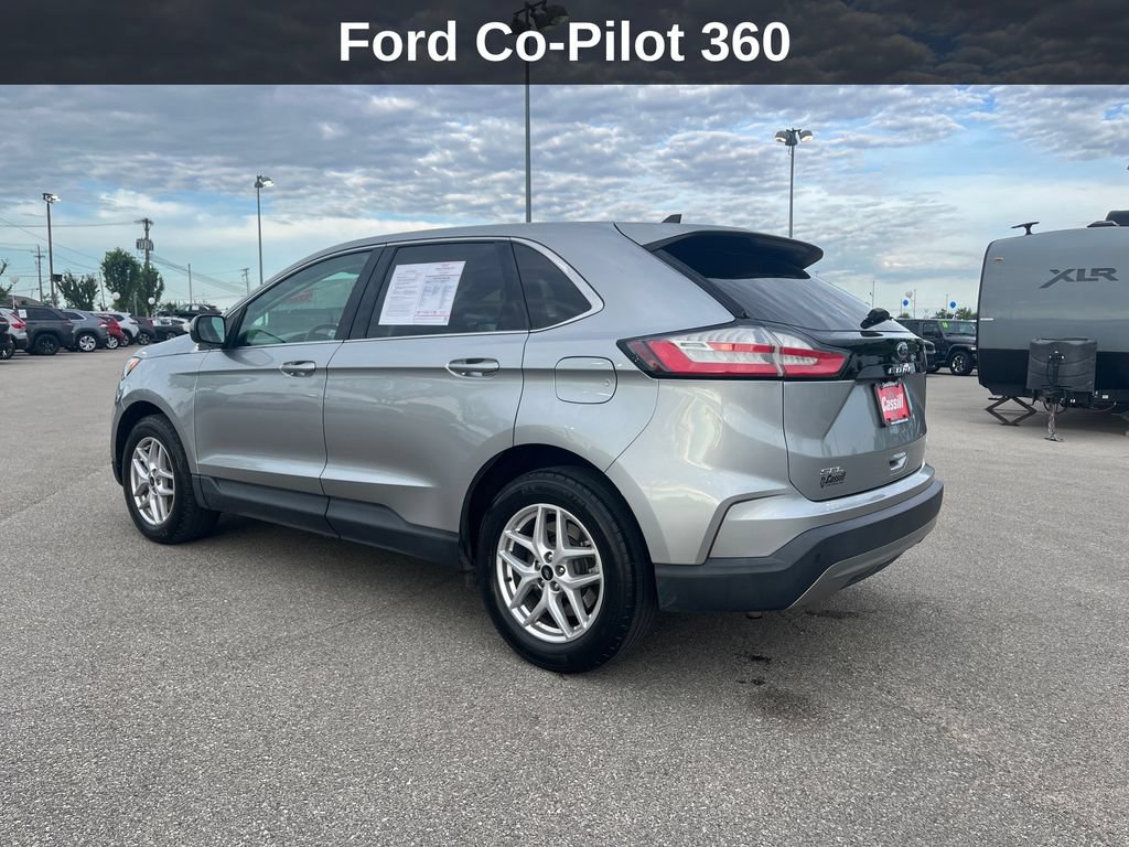 Used 2023 Ford Edge SEL AWD/4WD image 3