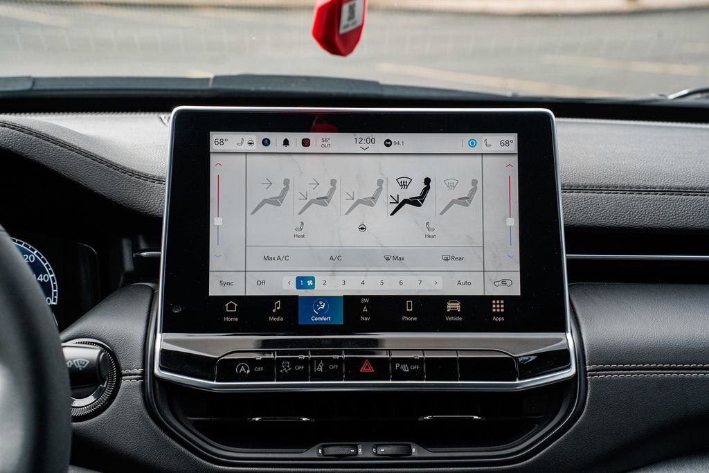 Used 2023 Jeep Compass High Altitude image 12