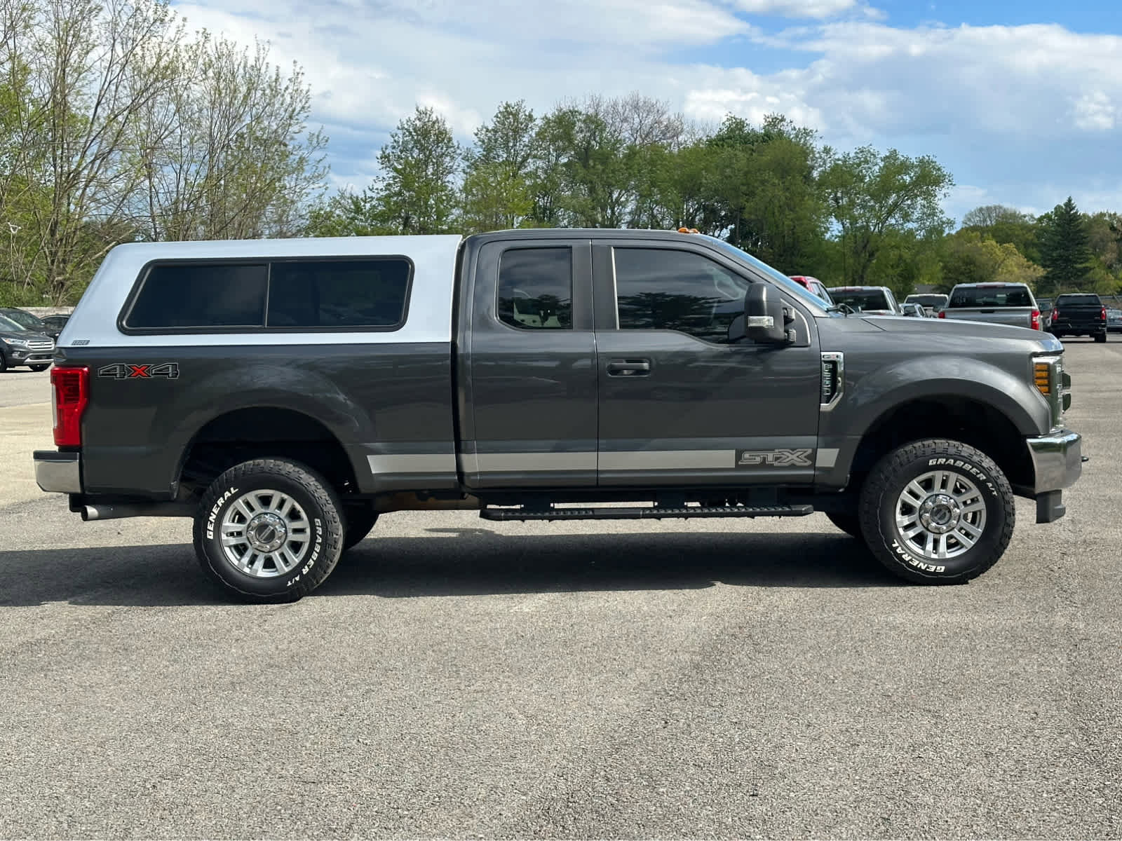 Used 2019 Ford F250 XL w/ STX Appearance Package AWD/4WD image 8