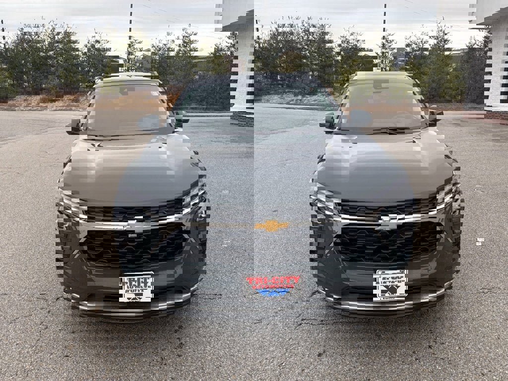 New 2026 Chevrolet Trax LT w/ Driver Confidence Package image 4