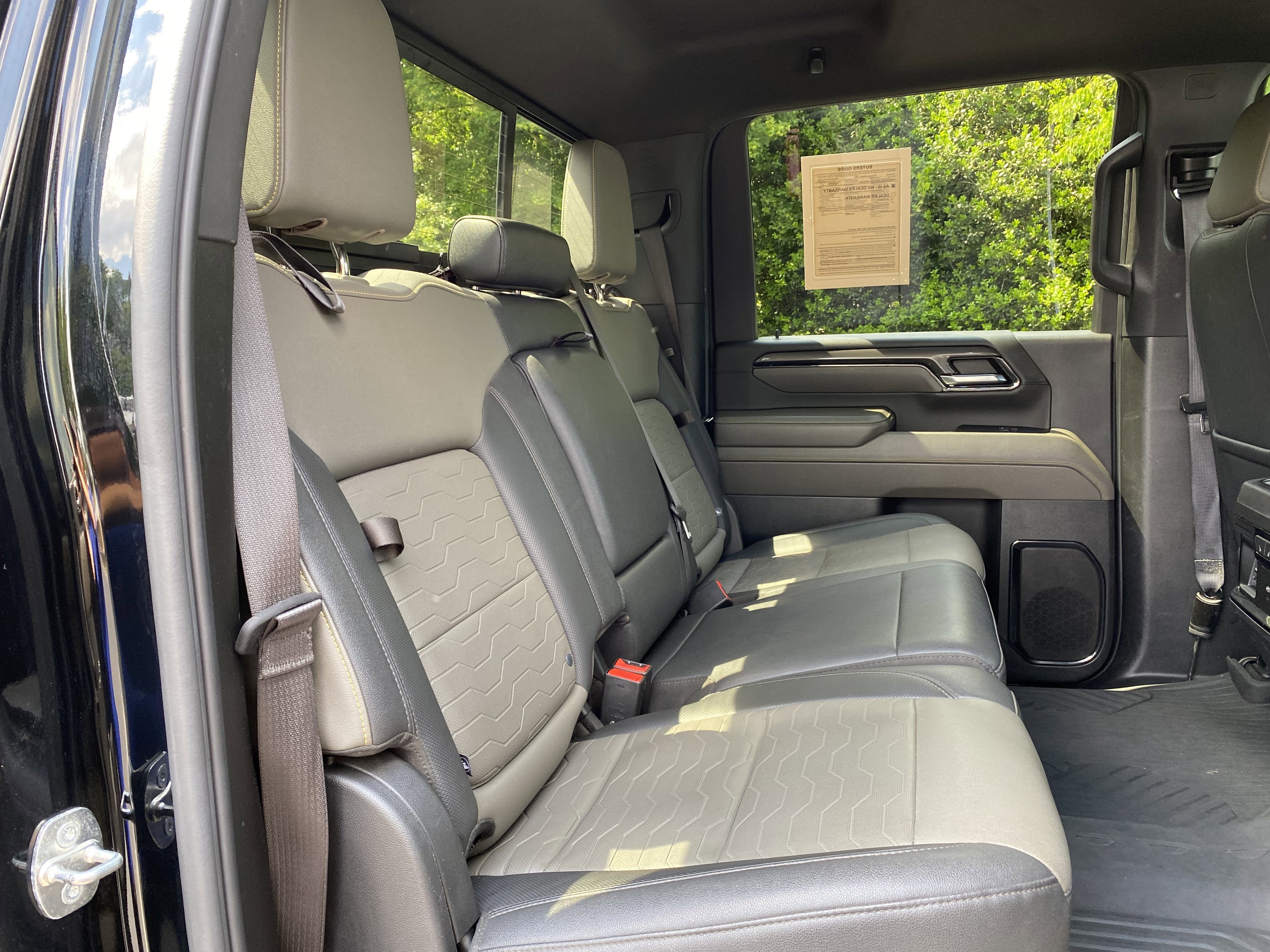 Used 2024 Chevrolet Silverado 2500 ZR2 w/ Technology Package AWD/4WD image 40